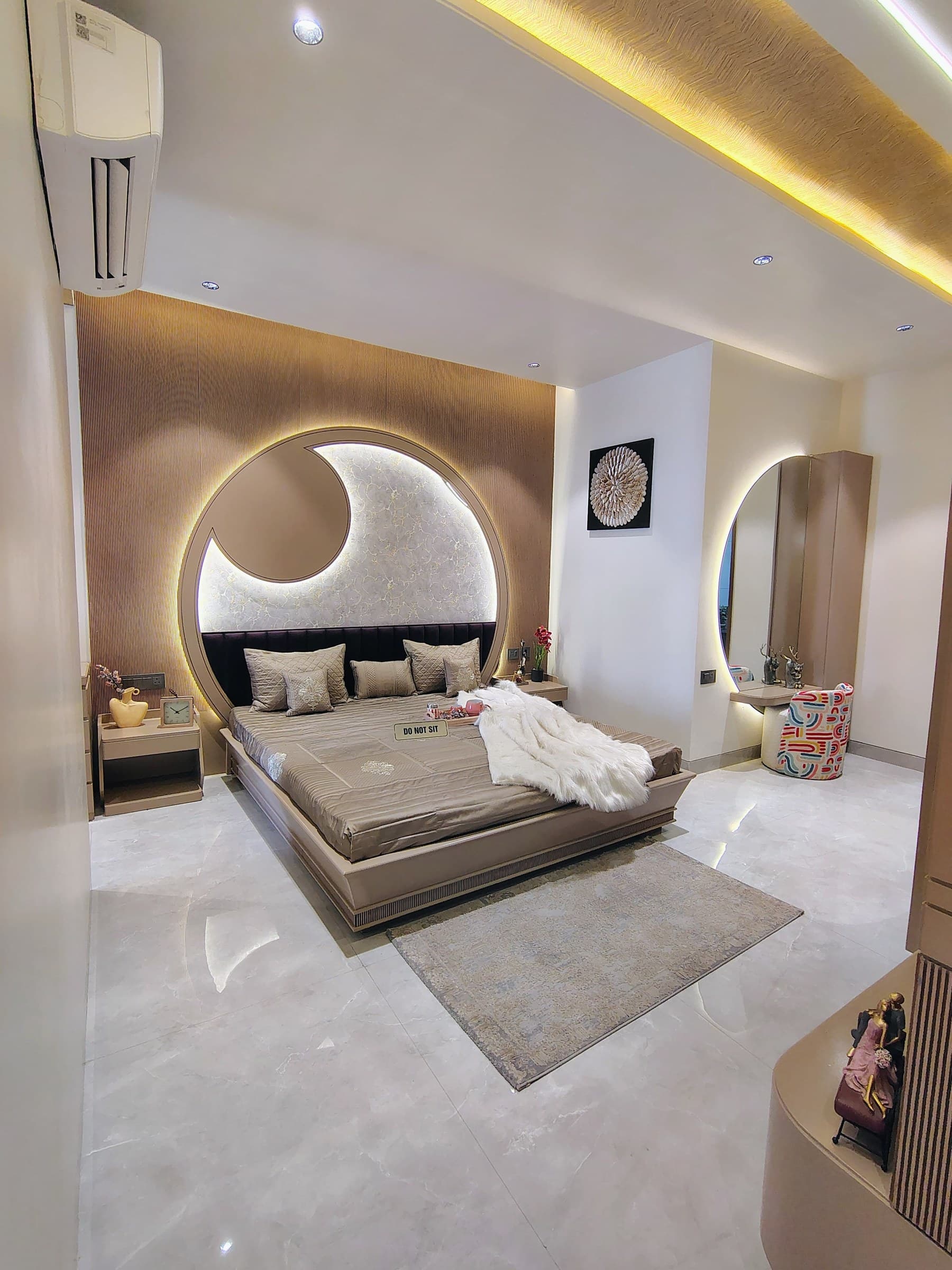 Spectrum 21 model apartment master bedroom