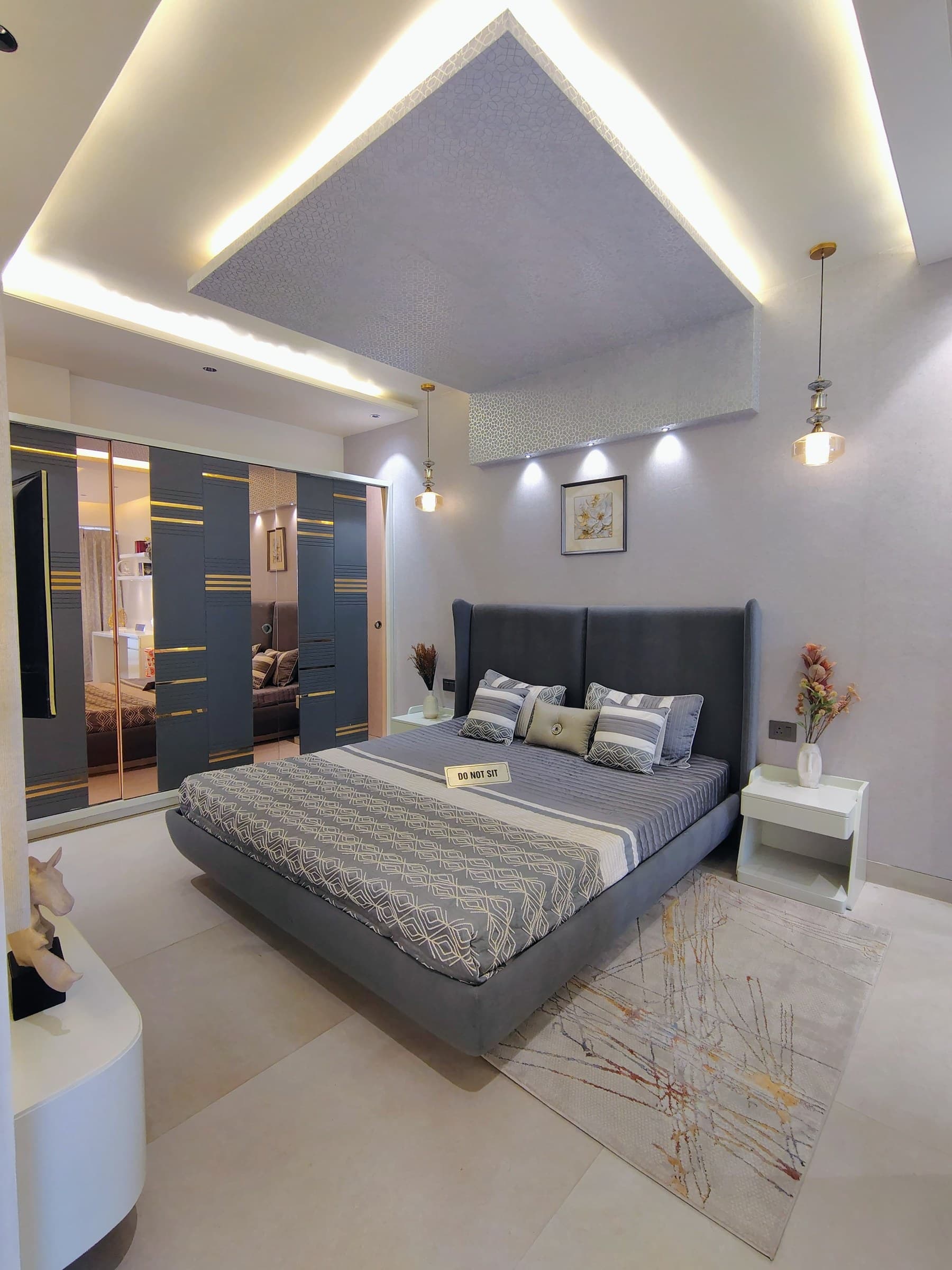 Spectrum 21 model apartment bedroom suite